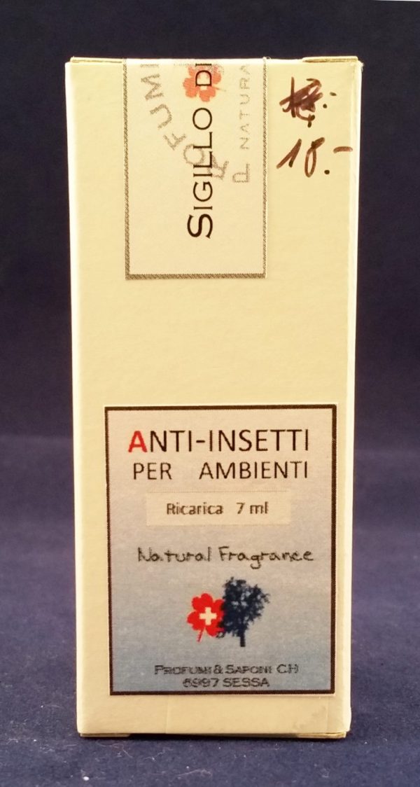 spray anti insetti per ambienti